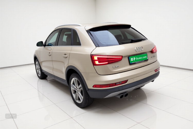 Audi Q3 2018 #5 Audi Q3 2018 car image #5