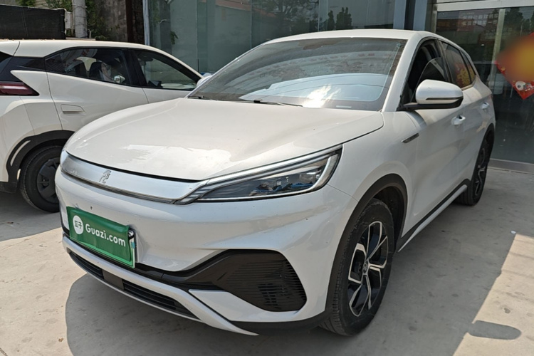 BYD Yuan Plus 2022 #2 BYD Yuan Plus 2022 car image #2