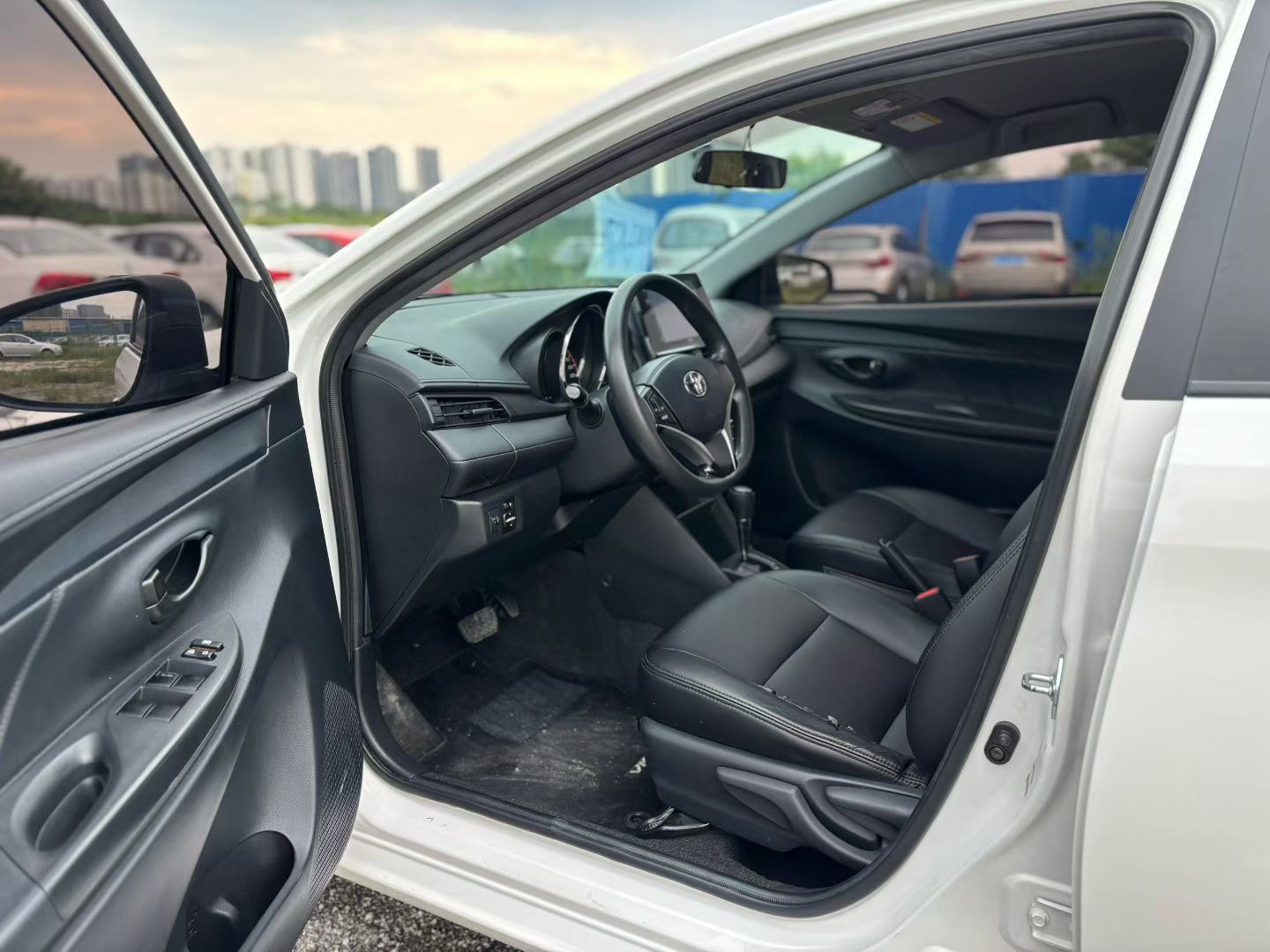 Toyota Vios 2022 #2 Toyota Vios 2022 car image #2