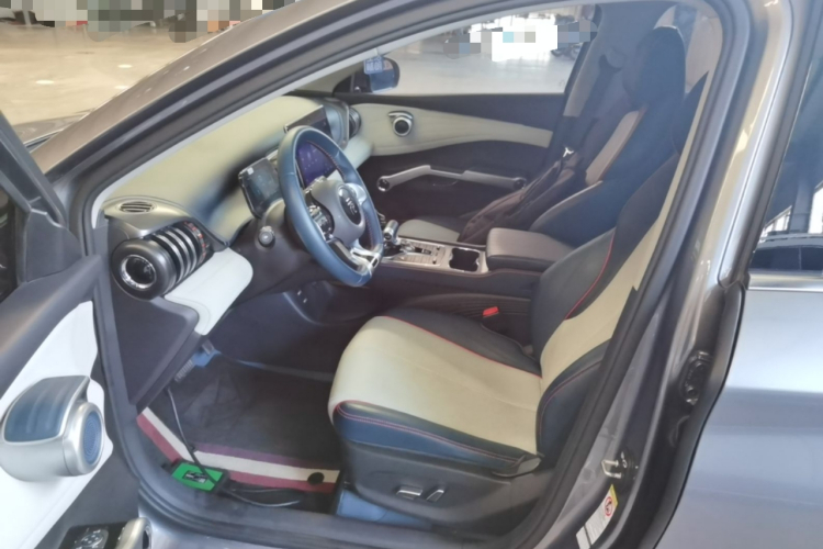 BYD Yuan Plus 2022 #15 BYD Yuan Plus 2022 car image #15