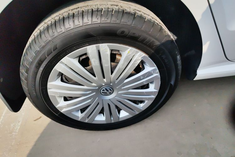 Volkswagen Polo 2018 صورة سيارة #10