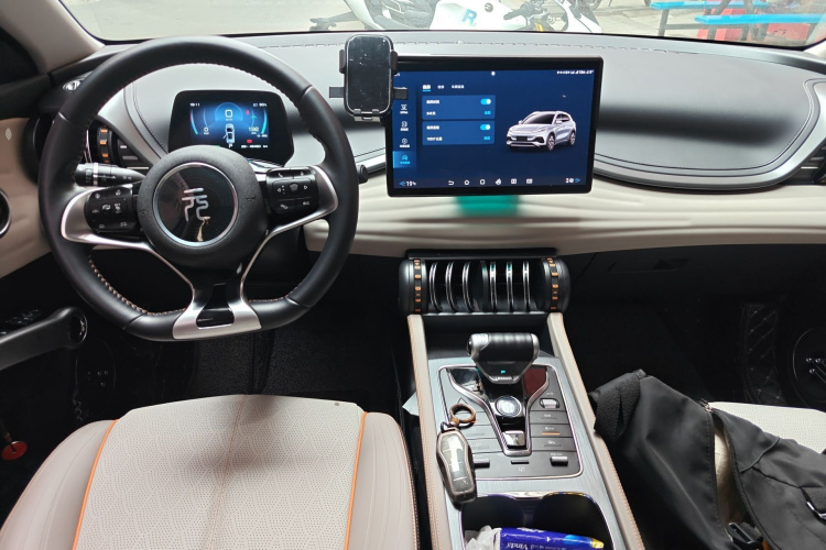 BYD Yuan Plus 2023 صورة سيارة #12