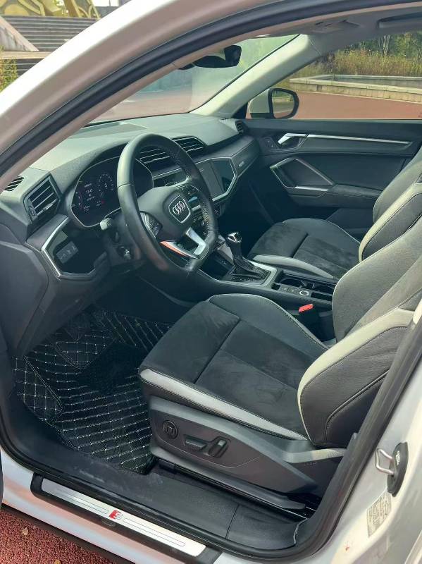 Audi Q3 2019 #7 Audi Q3 2019 car image #7