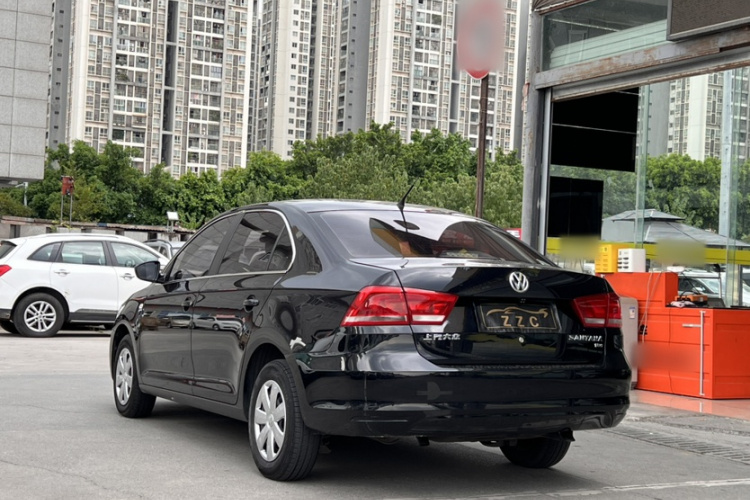 Volkswagen Santana 2017 car image #5