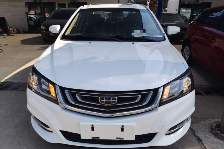 GEELY Emgrand 2017 car image #3