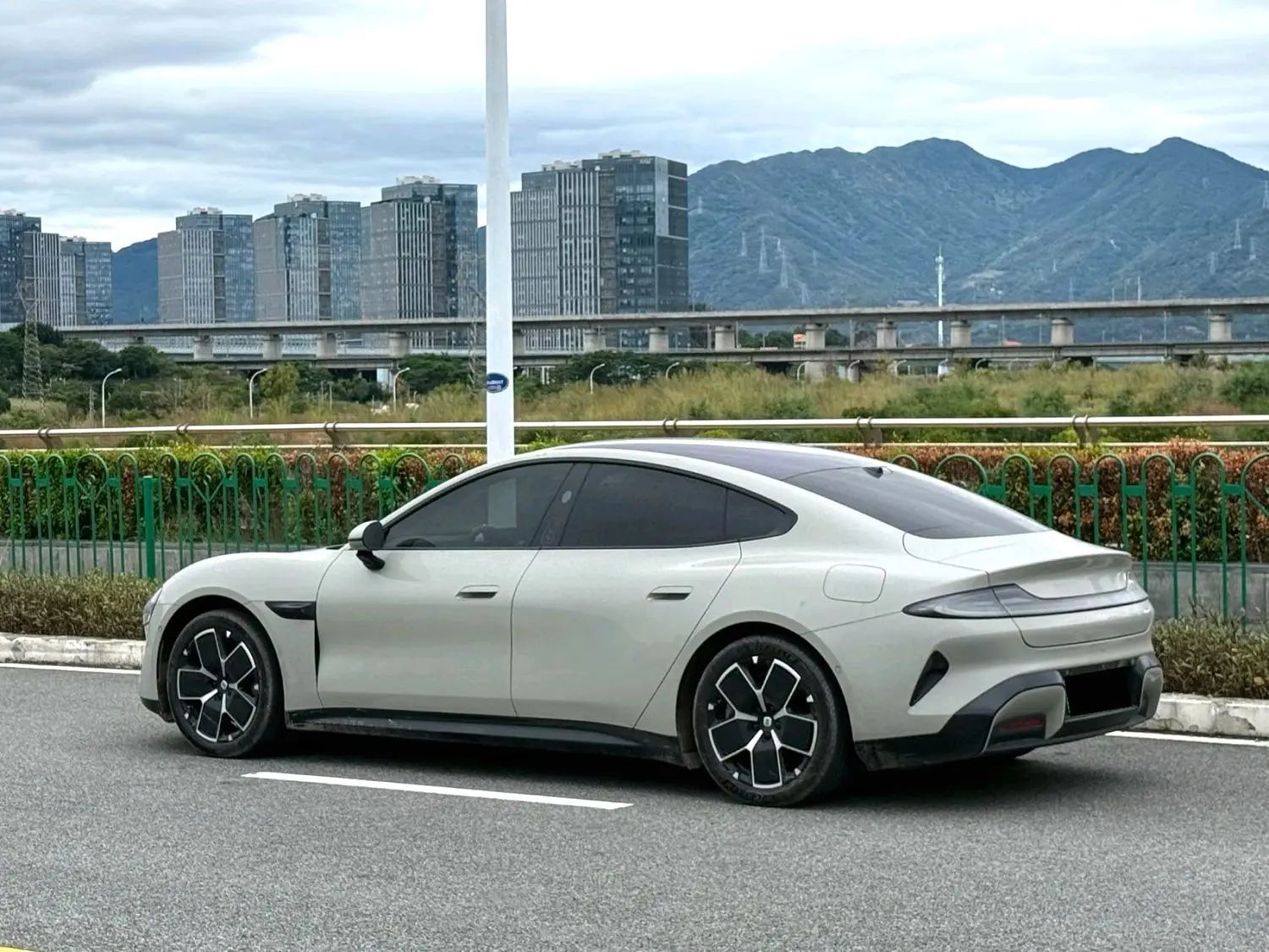 MI SU7 2025 #7 MI SU7 2025 imagen de coche #7