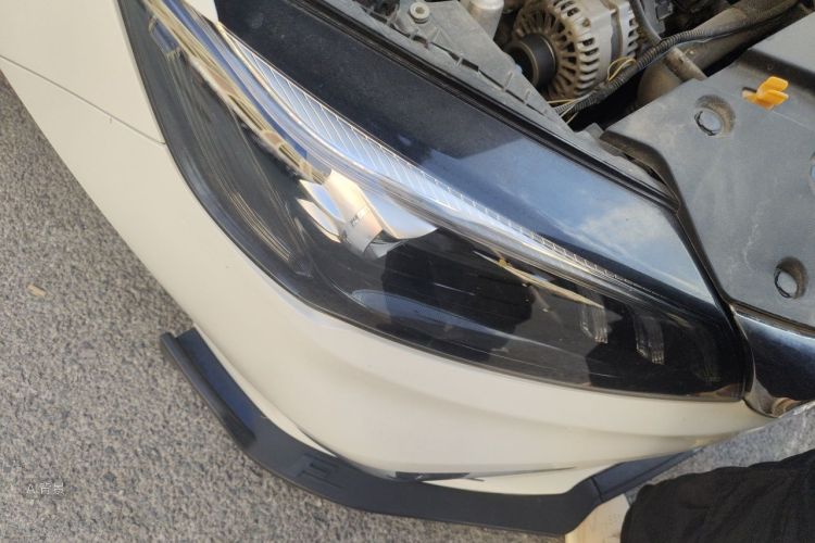 GEELY Binray 2021 car image #8