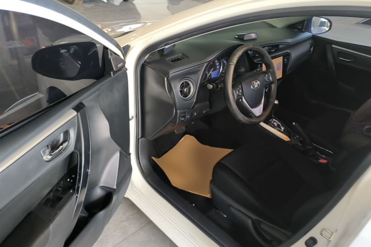 Toyota Corolla 2017 imagen de coche #16