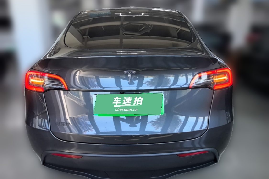 Tesla Model Y 2024 #6 Tesla Model Y 2024 car image #6