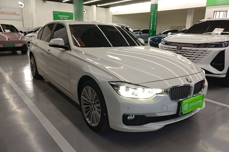 BMW 3 Series 2018 #6 BMW 3 Series 2018 car image #6
