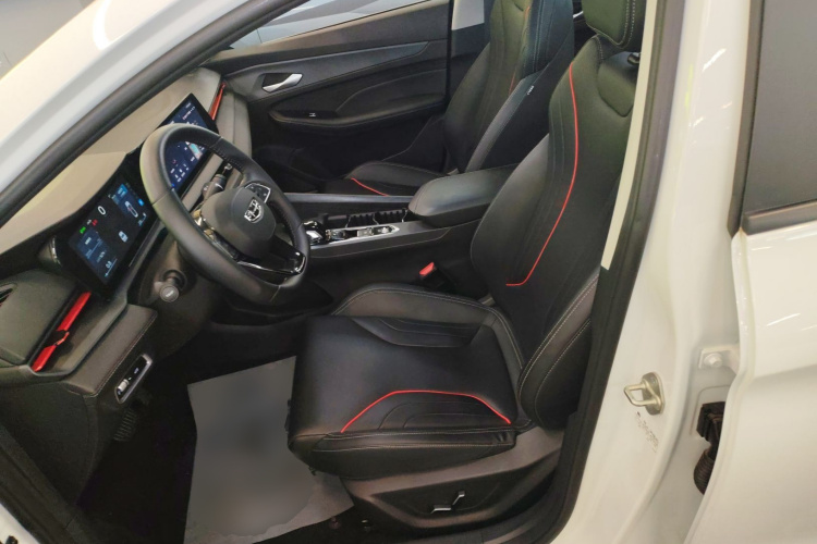 GEELY Binray 2024 car image #19