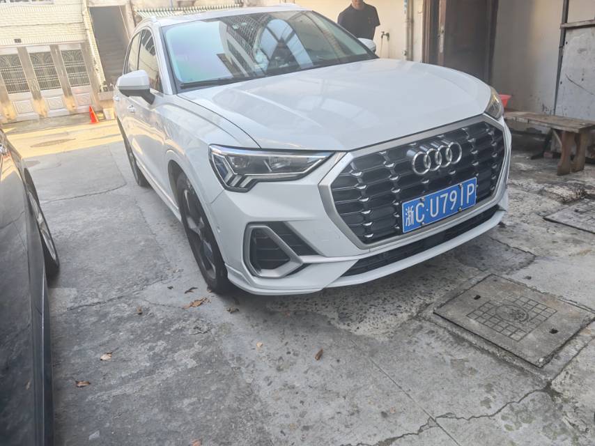 Audi Q3 2021 #2 Audi Q3 2021 car image #2