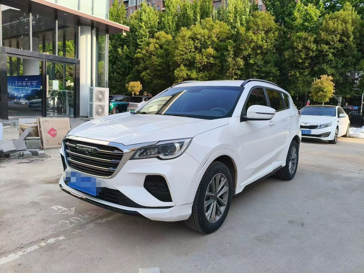 Soueast DX8 2023 image de voiture 