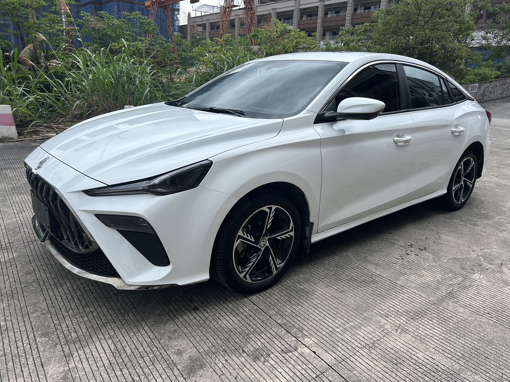 MG 5 Scorpio 2023 汽车图片 