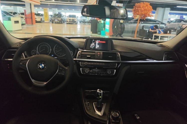 BMW 3 Series 2016 #10 BMW 3 Series 2016 car image #10