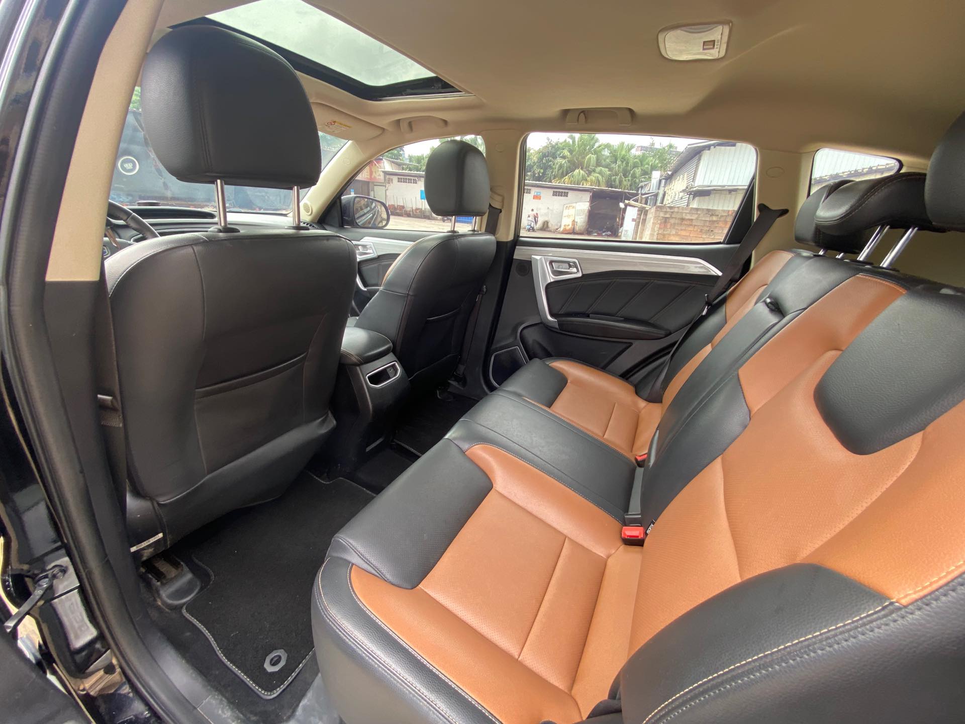 GEELY Vision X6 2017 immagine di auto #7