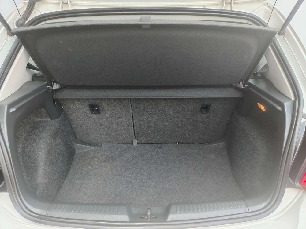Volkswagen Polo 2016 #18 Volkswagen Polo 2016 car image #18