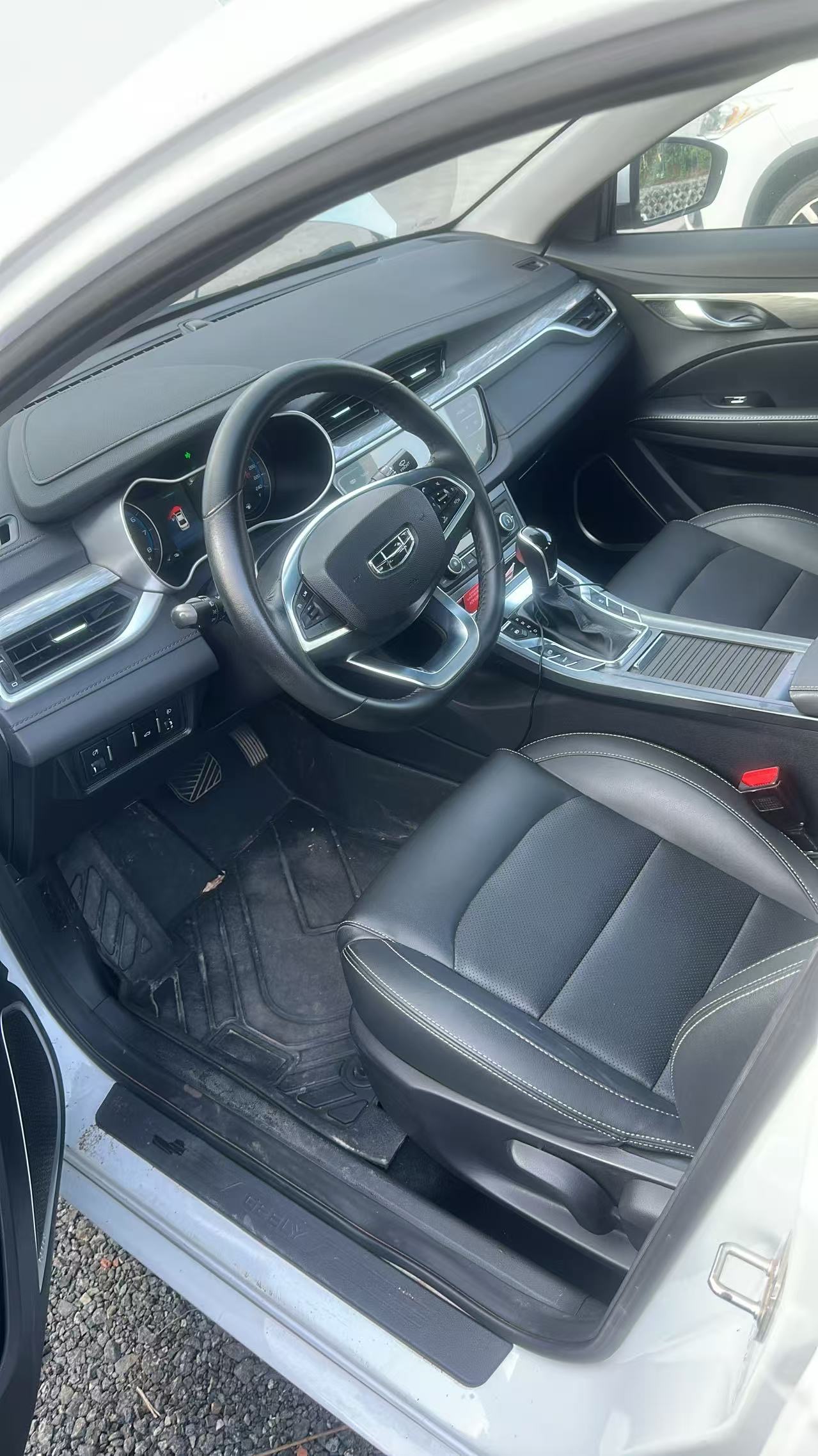 GEELY Emgrand 2020 #3 GEELY Emgrand 2020 image de voiture #3