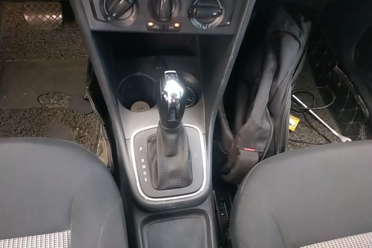 Volkswagen Polo 2018 #14 Volkswagen Polo 2018 car image #14