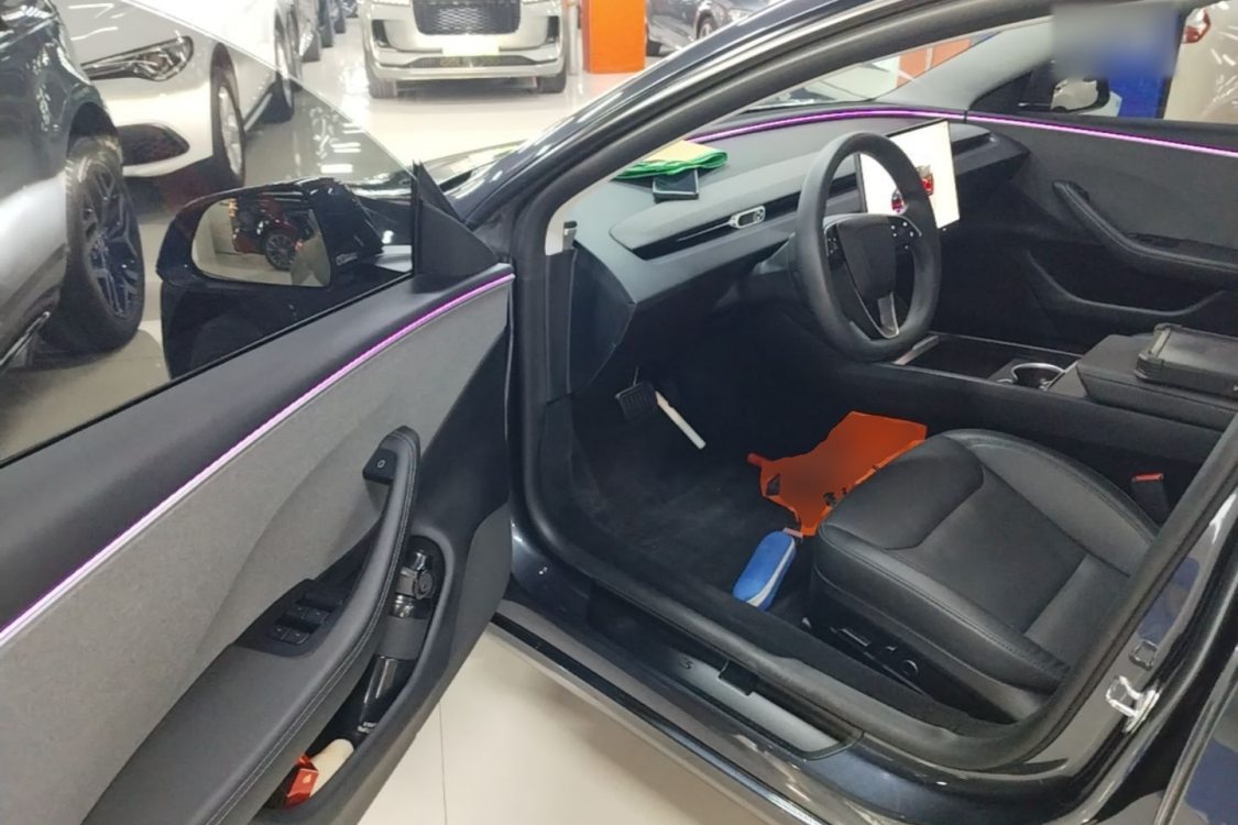 Tesla Model 3 2024 imagen de coche #17