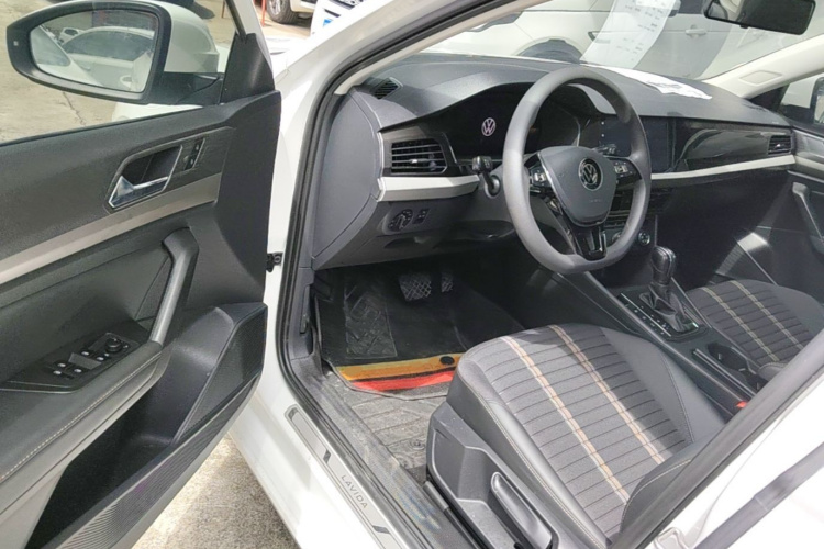 Volkswagen Lavida 2021 #16 Volkswagen Lavida 2021 car image #16
