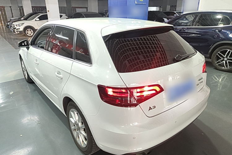 Audi A3 2017 car image #5