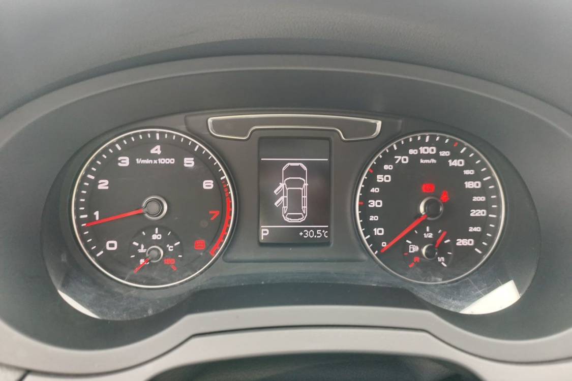 Audi Q3 2018 #24 Audi Q3 2018 car image #24