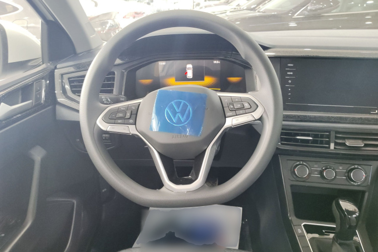 Volkswagen Lavida 2026 #11 Volkswagen Lavida 2026 car image #11