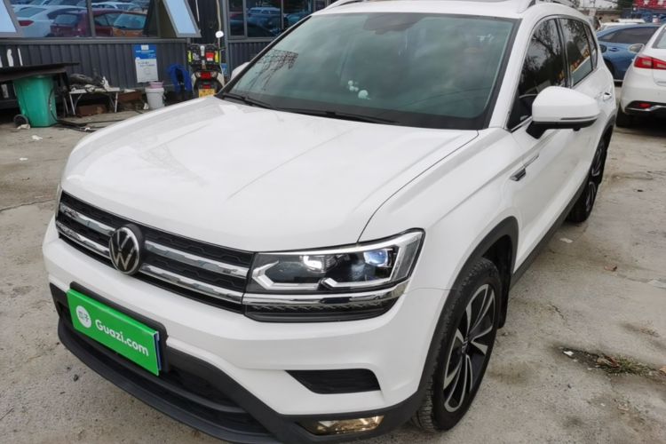 Volkswagen Tharu 2021 car image #2