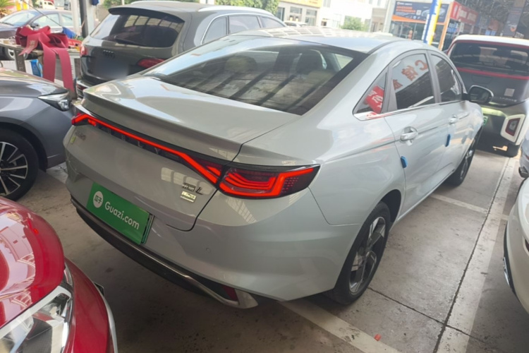 GEELY Emgrand L HiP 2022 imagen de coche #7