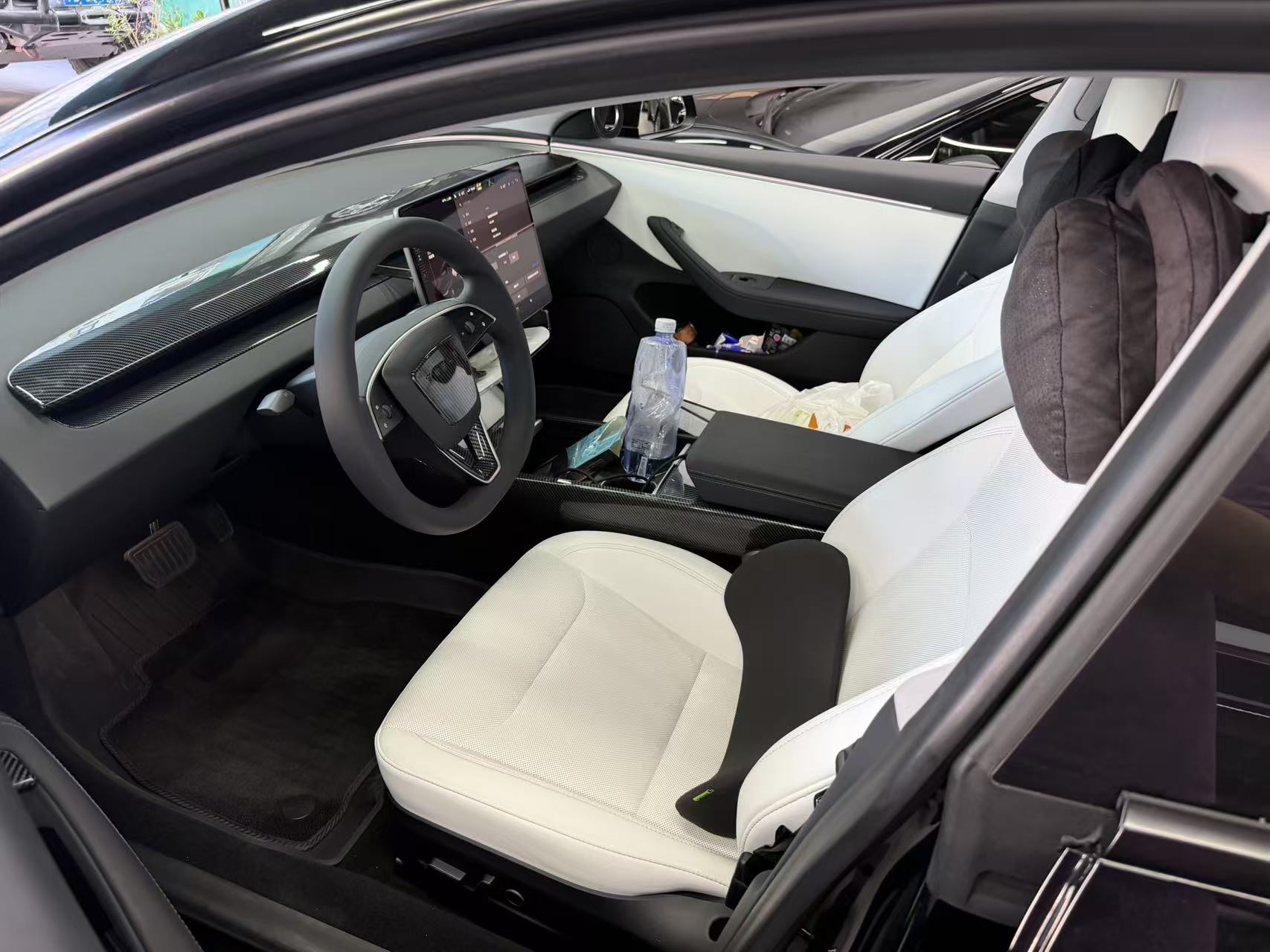 Tesla Model 3 2023 #2 Tesla Model 3 2023 car image #2