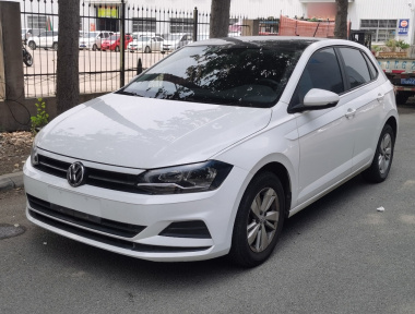 Volkswagen Polo 2020 car image 