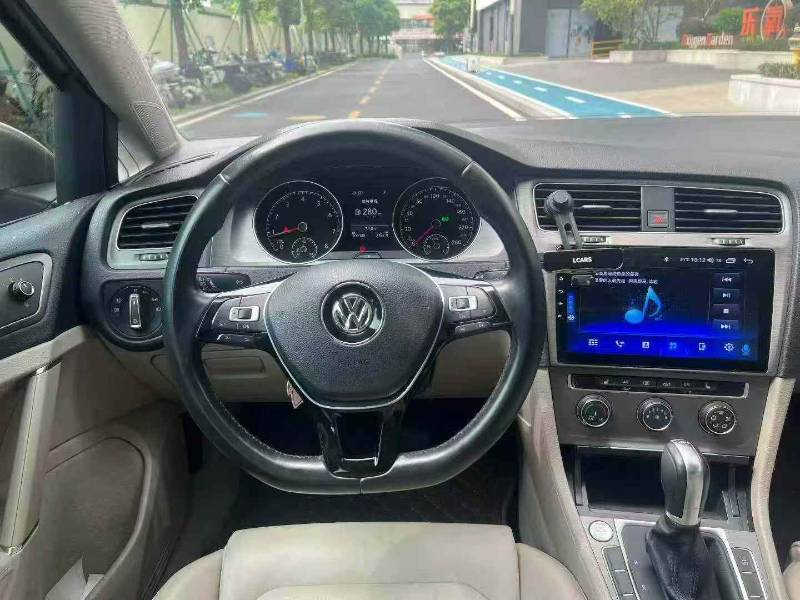 Volkswagen Golf 2014 immagine di auto #8