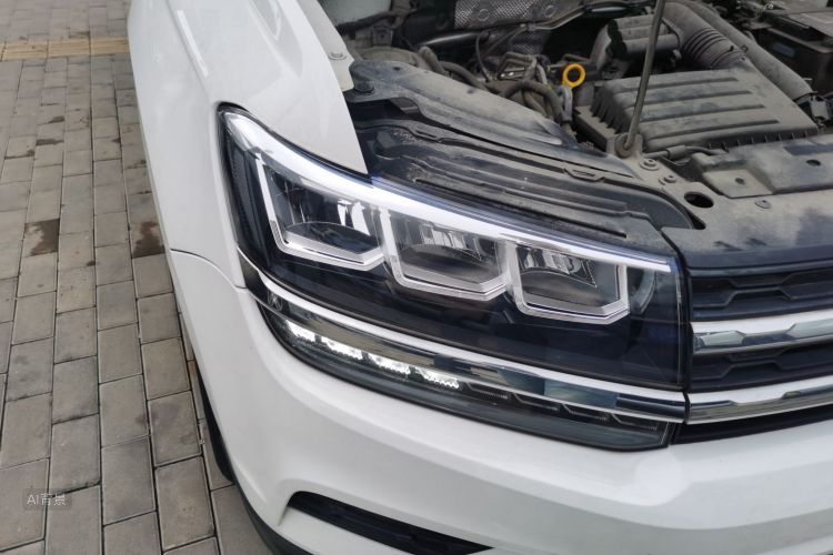 Volkswagen Tharu 2020 car image #8