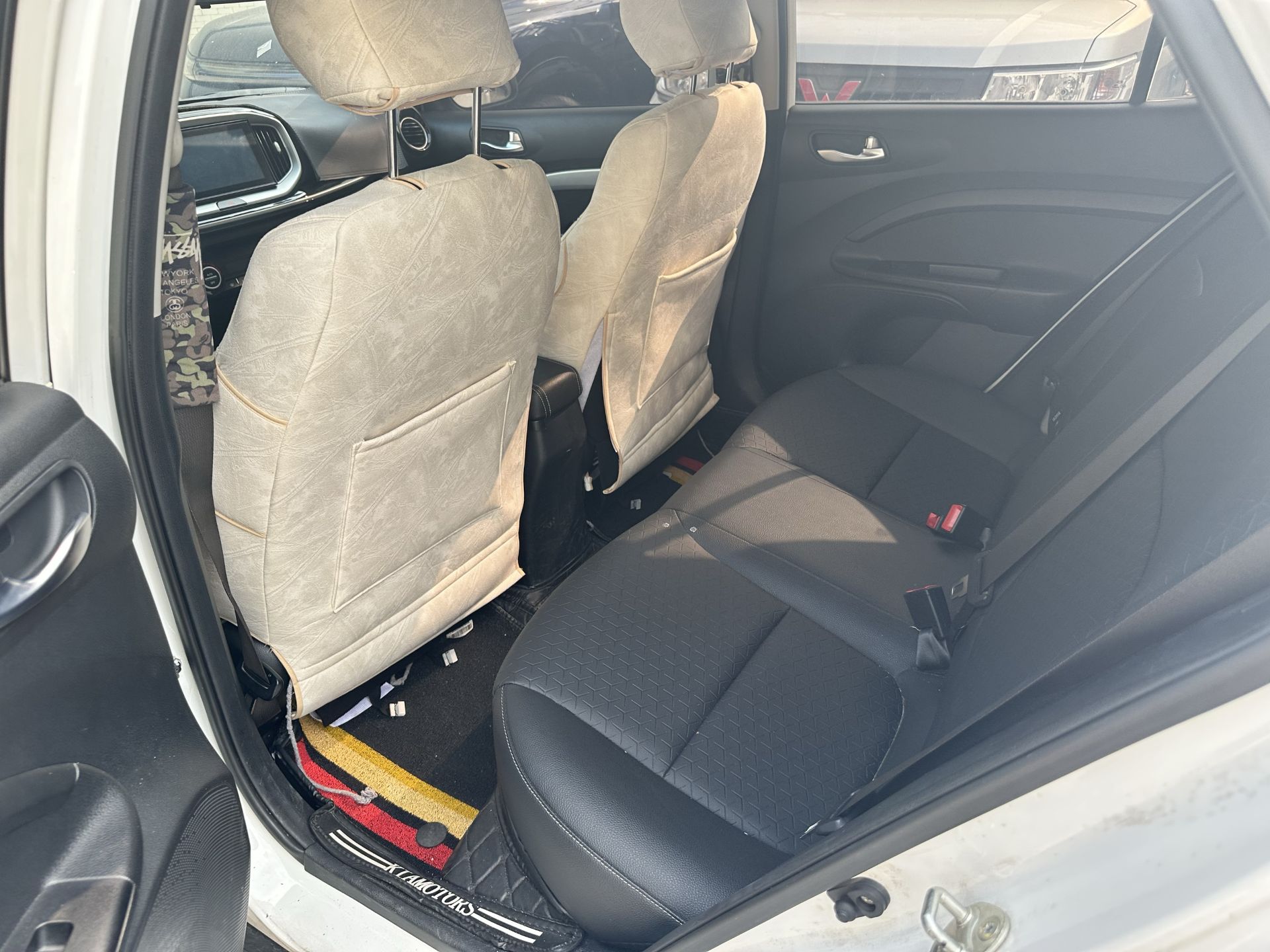 Kia KX1 2020 #4 Kia KX1 2020 immagine di auto #4