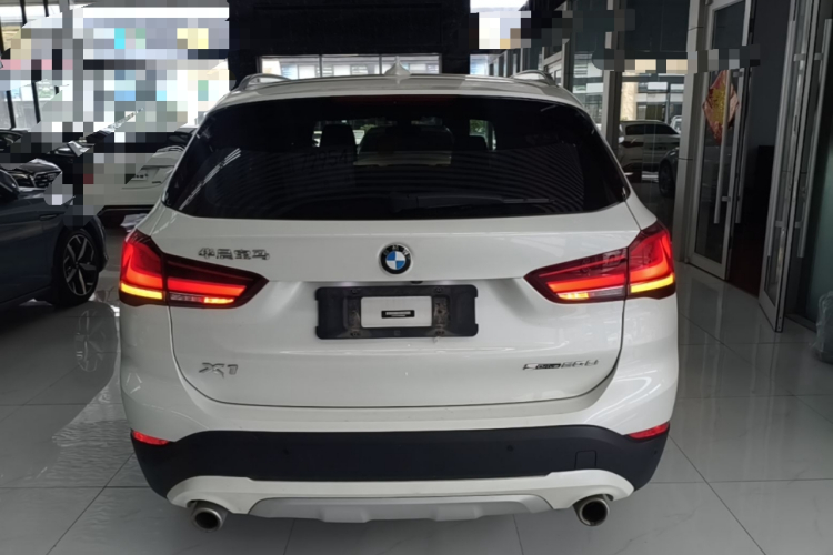 BMW X1 2023 #6 BMW X1 2023 car image #6