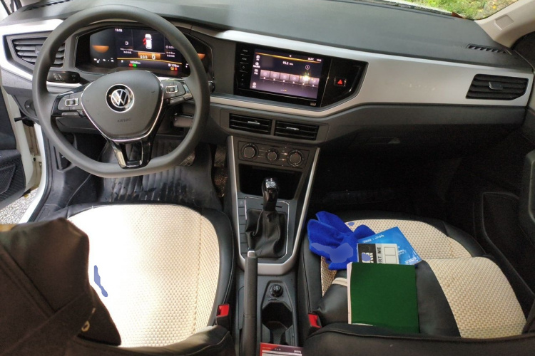 Volkswagen Polo 2024 car image #7