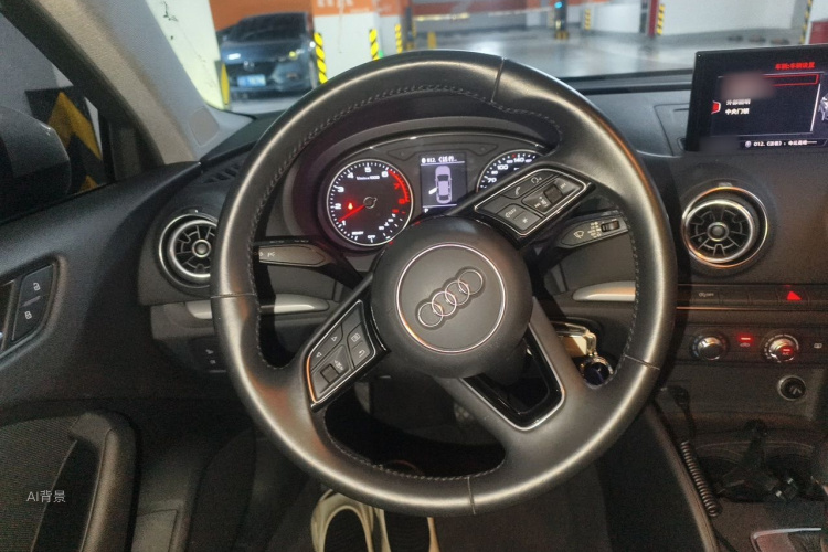 Audi A3 2019 immagine di auto #12