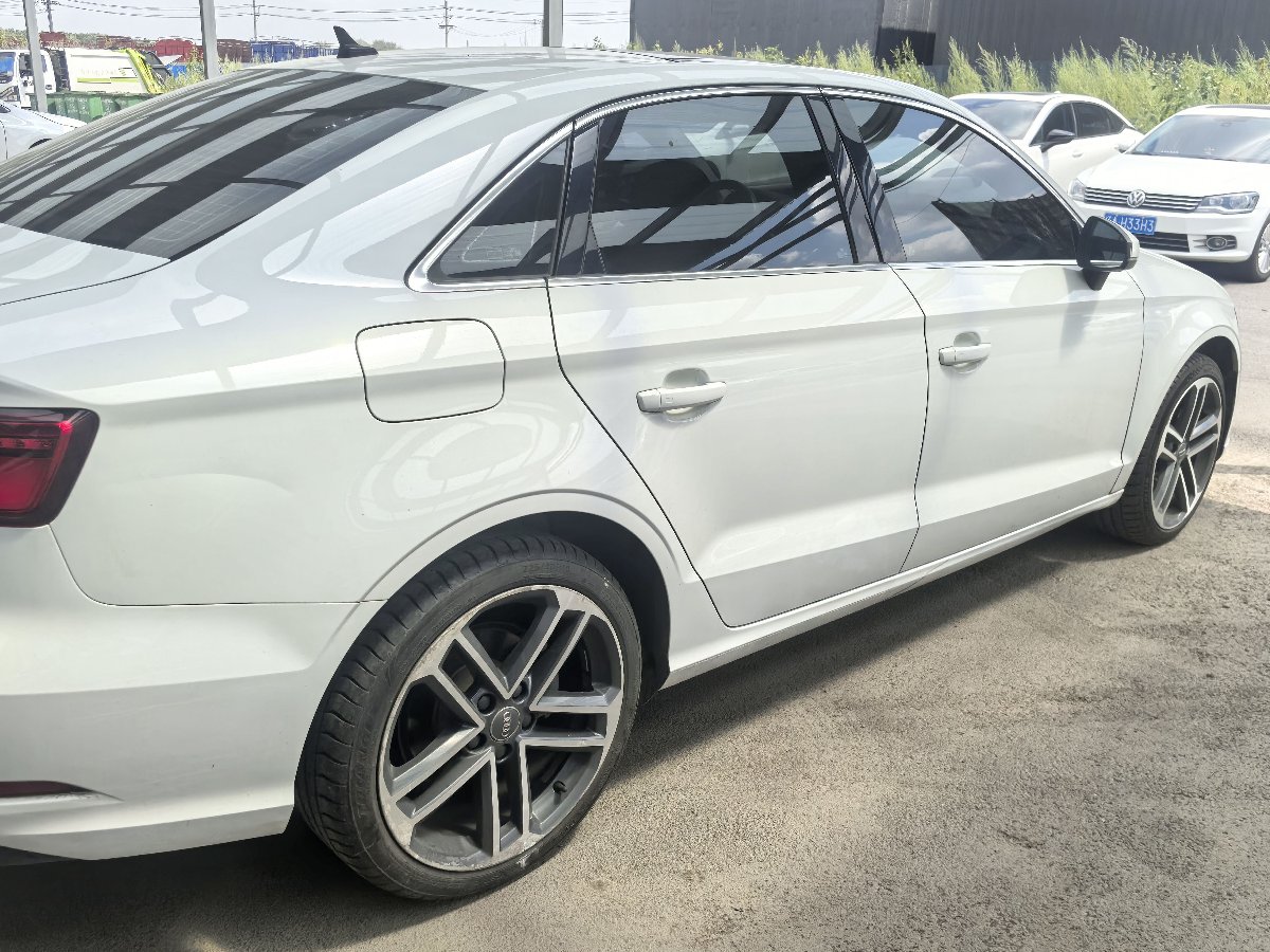 Audi A3 2020 car image #5