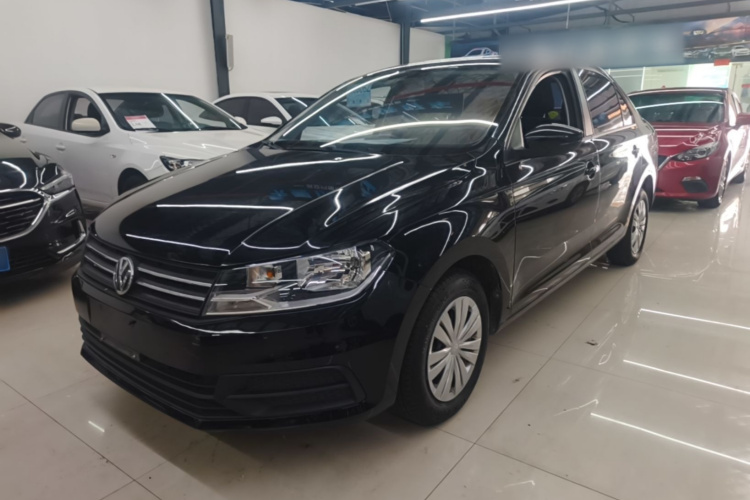 Volkswagen Santana 2018 car image #2