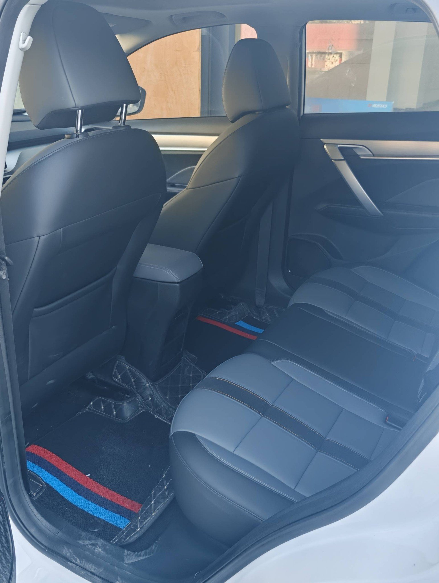 GEELY Coolray 2023 #3 GEELY Coolray 2023 car image #3