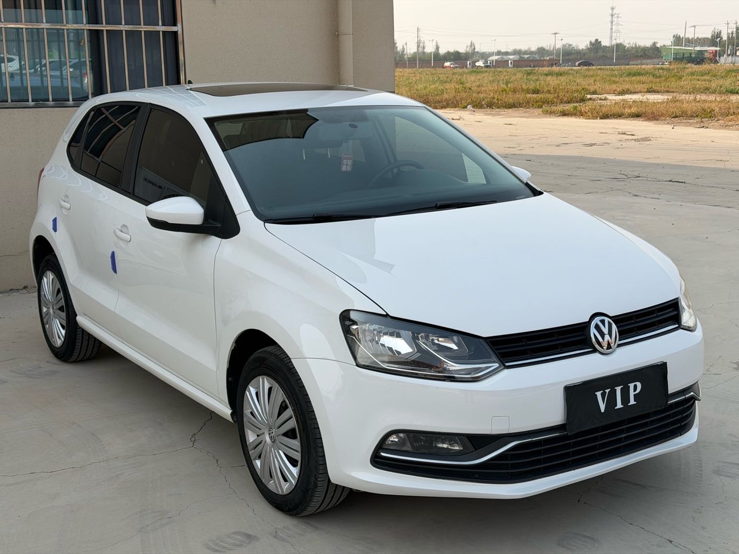 Volkswagen Polo 2018 car image #5