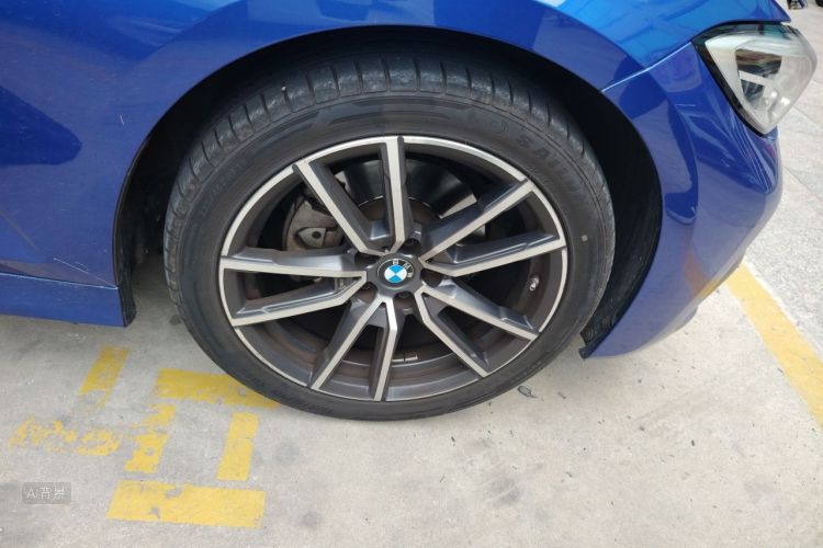 BMW 3 Series 2020 #9 BMW 3 Series 2020 car image #9