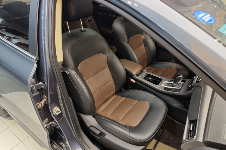GEELY Emgrand GS 2017 #17 GEELY Emgrand GS 2017 car image #17