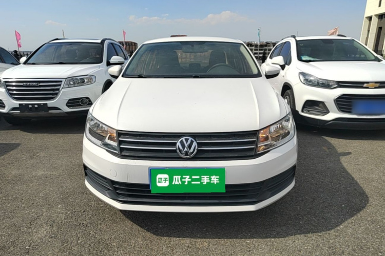 Volkswagen Santana 2017 car image #3