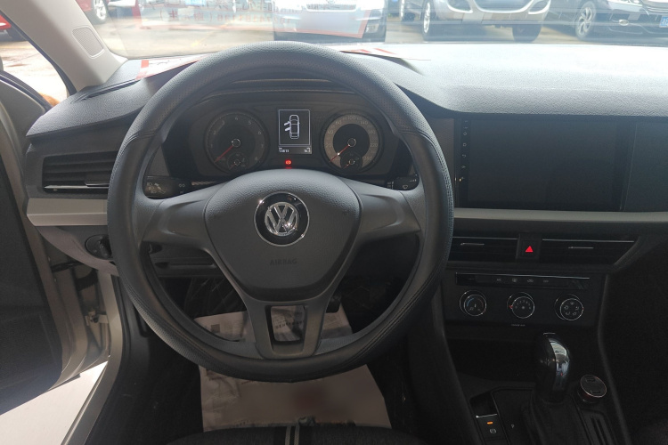 Volkswagen Lavida 2020 car image #11