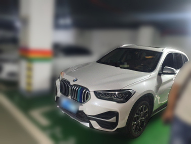 BMW X1 2022 BMW X1 2022 car image