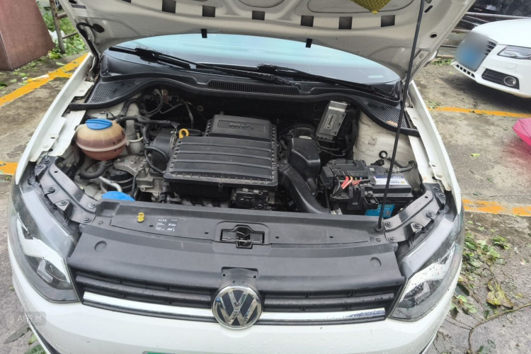 Volkswagen Polo 2016 #22 Volkswagen Polo 2016 car image #22