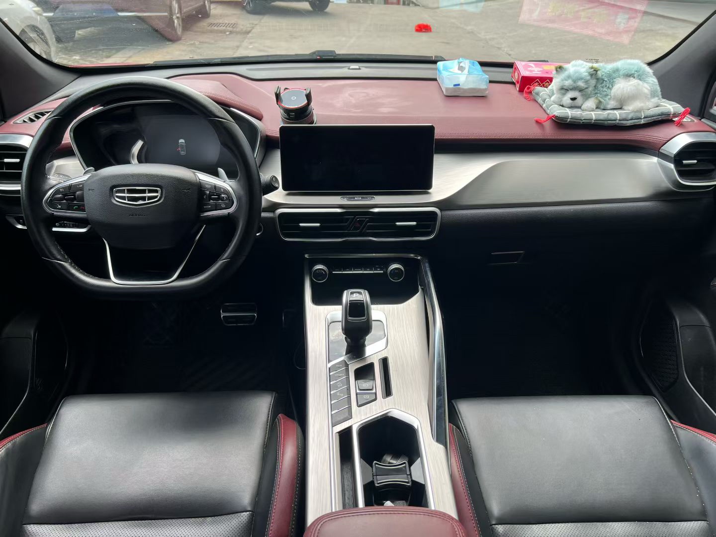 GEELY Coolray 2019 car image #6