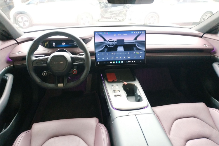 MI SU7 2025 imagem de carro #10